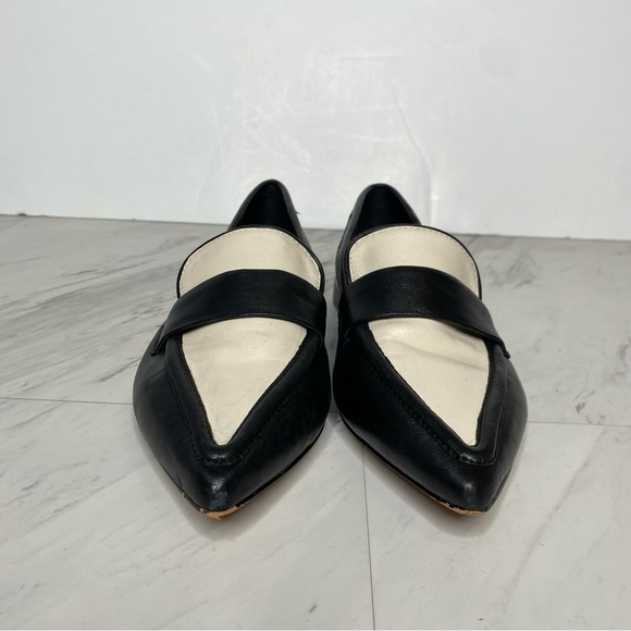 Vince Camuto Calentha Black White Leather Pointy Toe Loafer 5 1/2 M - Picture 2 of 15